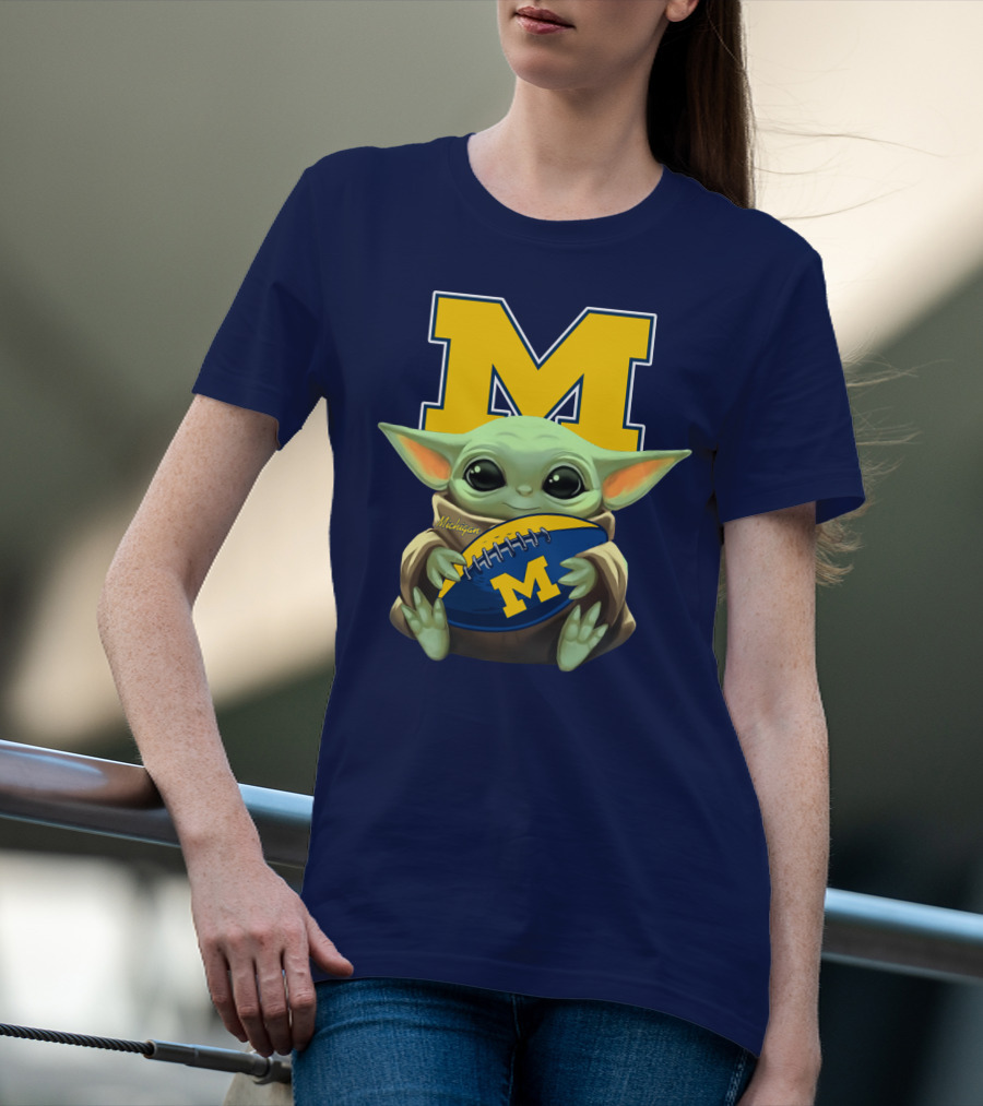Michigan Baby Yoda Football M T-Shirt