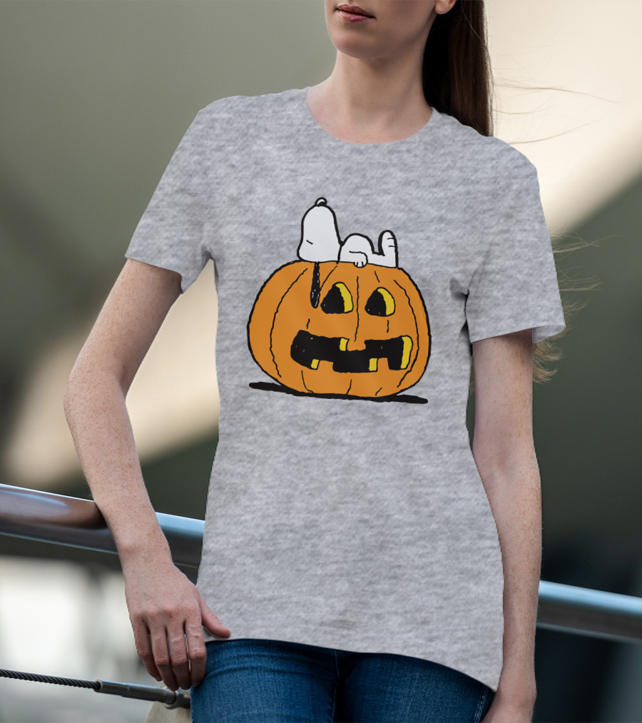 Snoopy Halloween Pumpkin Peanuts T-Shirt