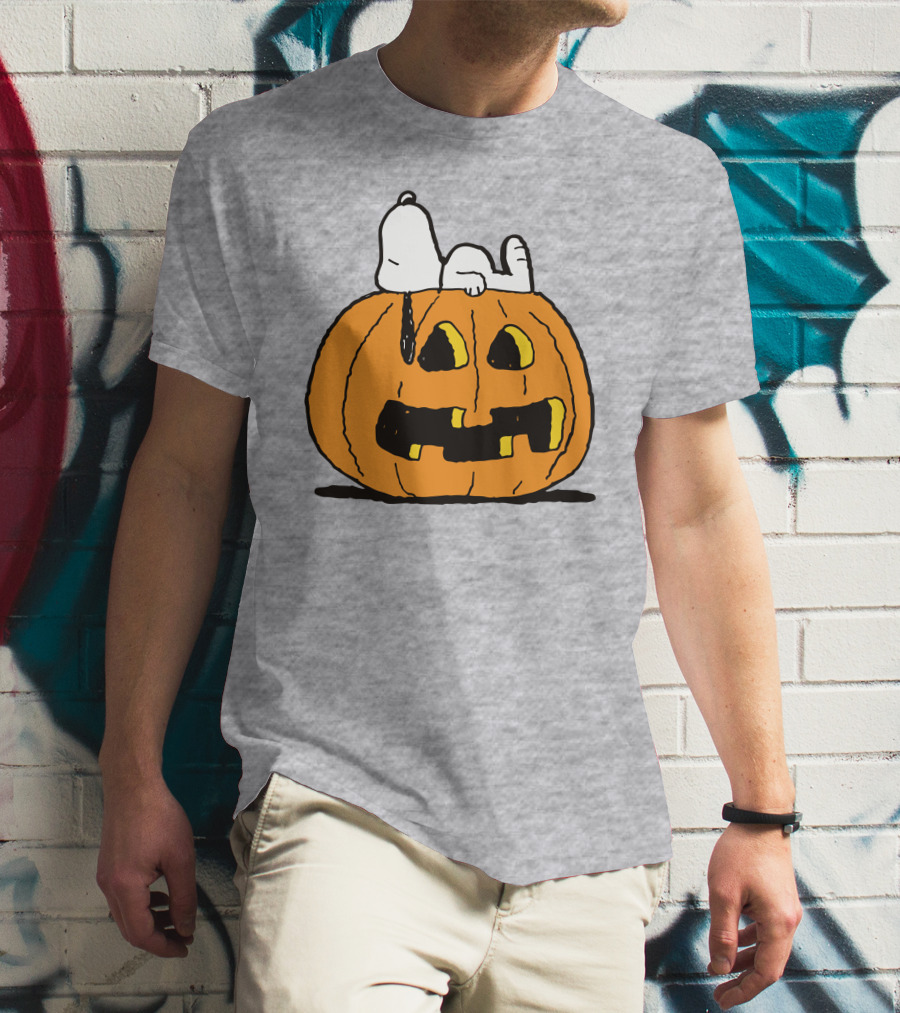 Snoopy Halloween Pumpkin Peanuts T-Shirt