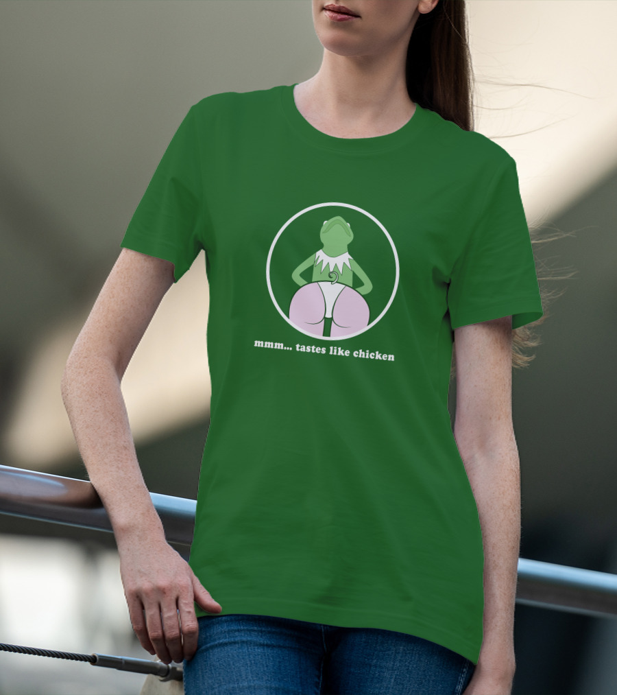 Kermits Frog Mmm Tastes Like Chicken Humorous Green Circle T-Shirt