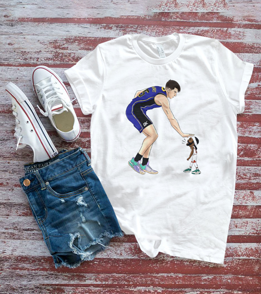 GoldenKnightGfx Basketball Players Size Comparison T-Shirt