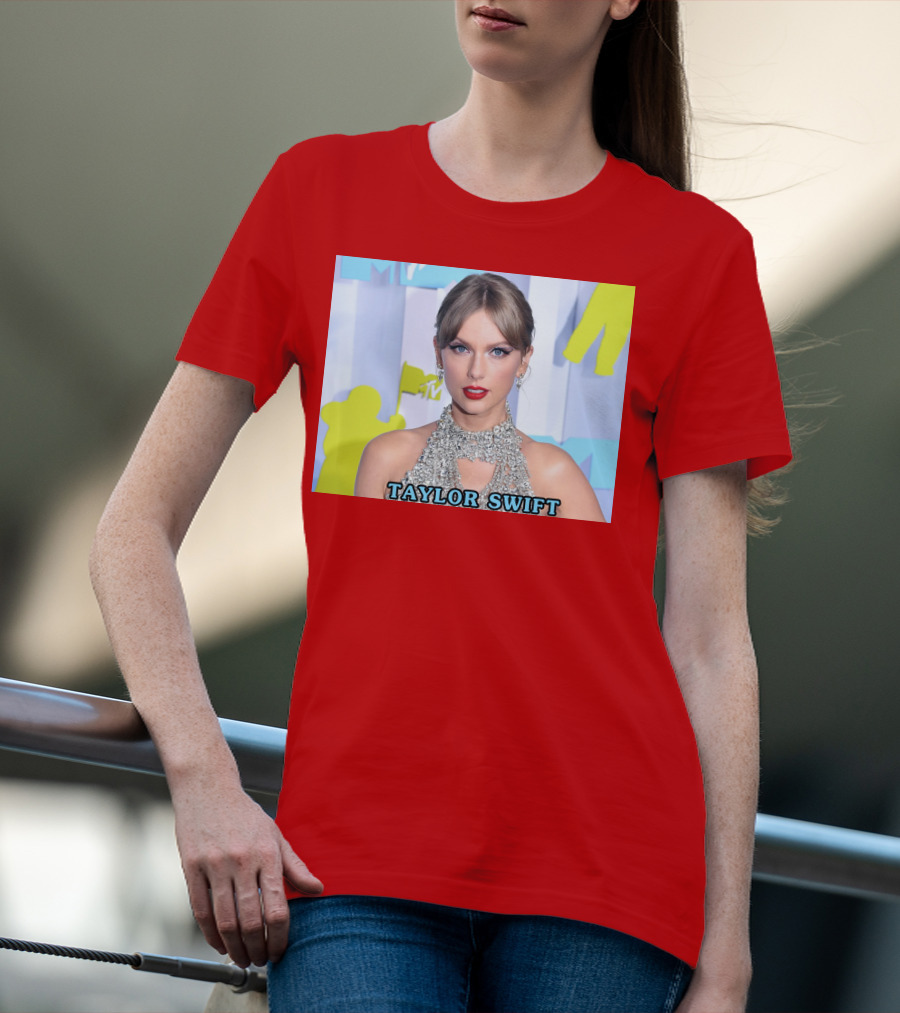 TAYLOR SWIFT MTV VMA Fashion Elegance T-Shirt