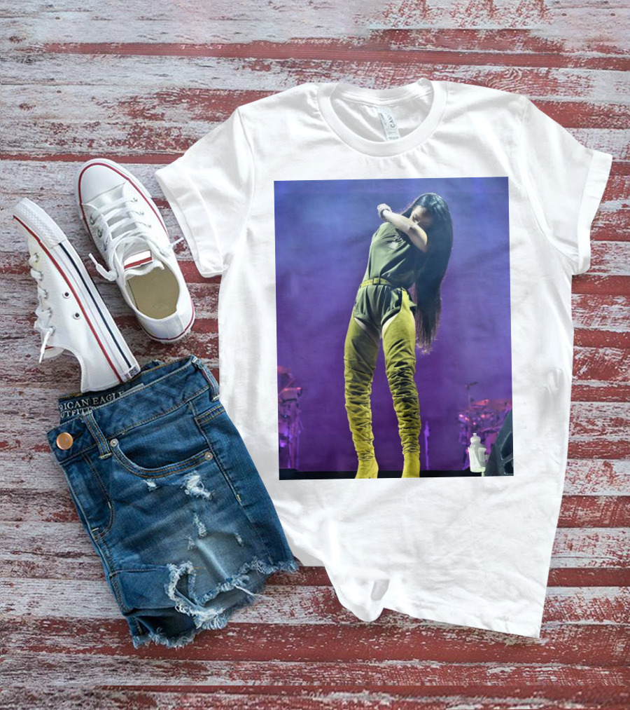 Rihanna Performing Live At Made In America Festival T-Shirt