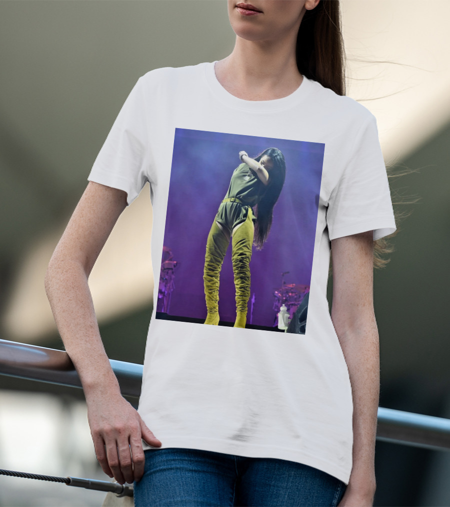 Rihanna Performing Live At Made In America Festival T-Shirt