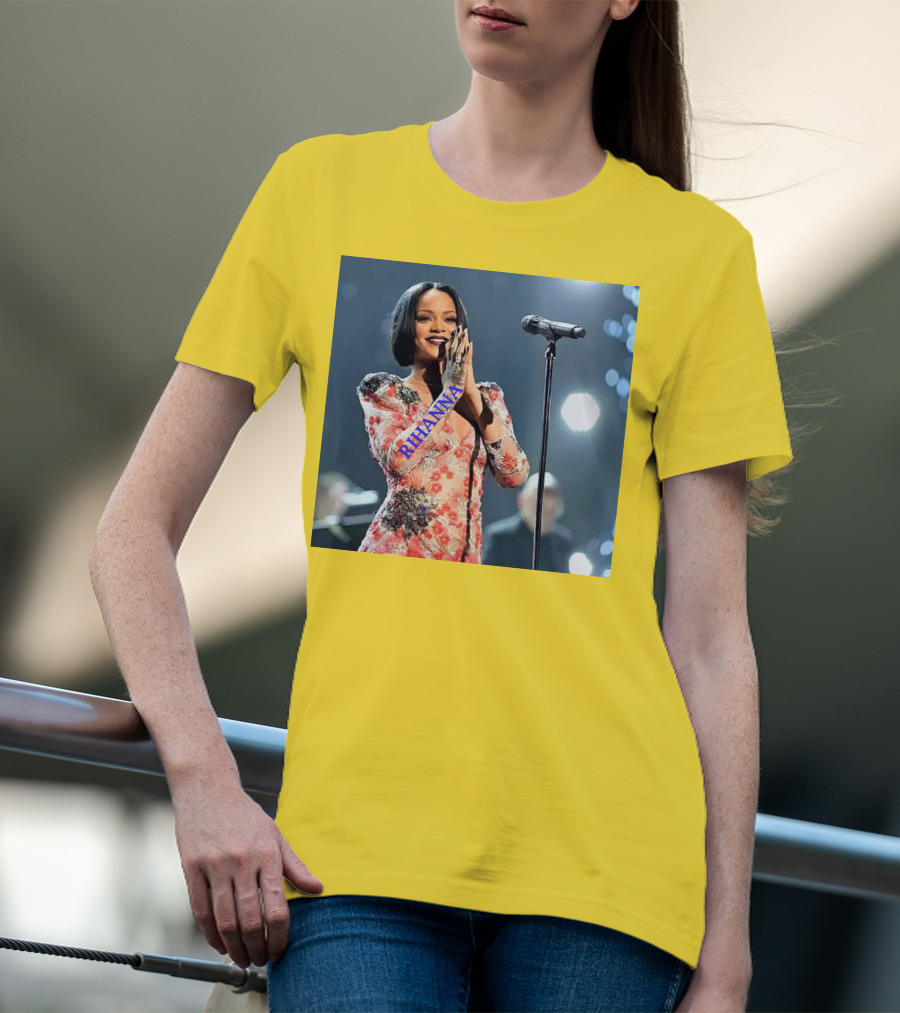Rihanna Singer Songwriter Actress Performance Floral Dress T-Shirt
