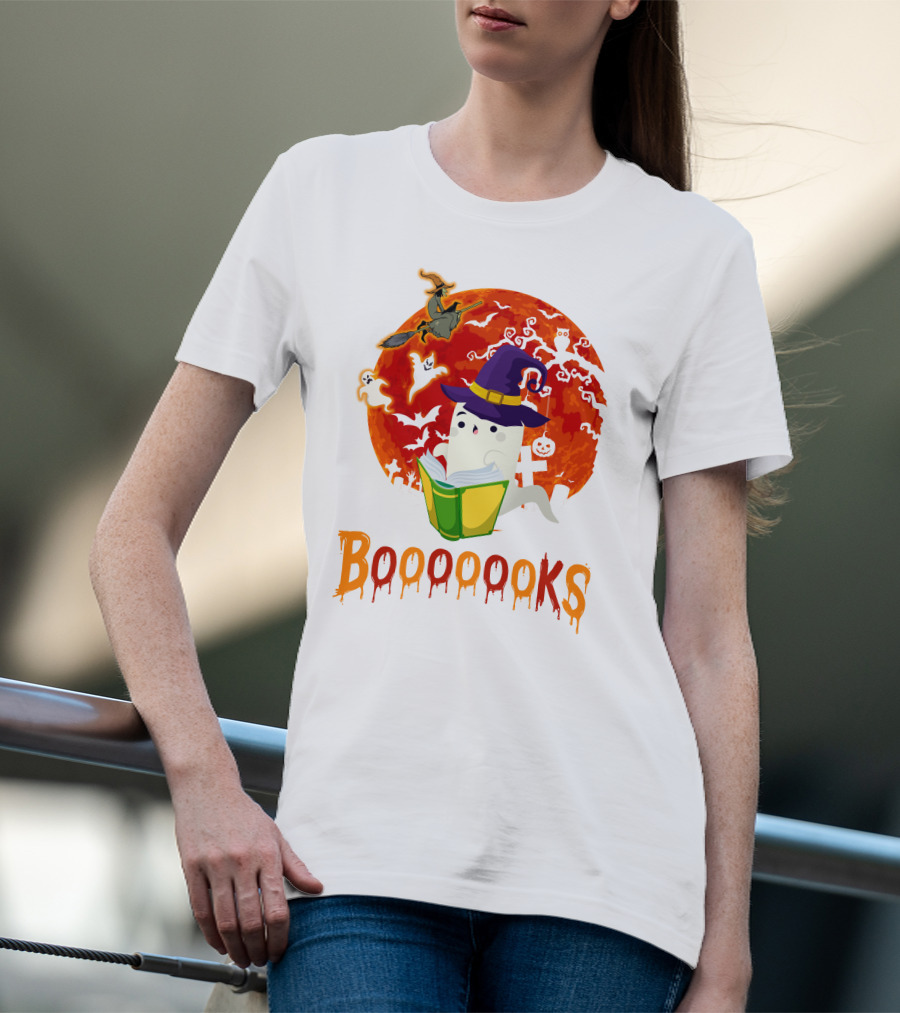 BOOOOOOKS Ghost Reading Witch Hat Halloween Scene T-Shirt