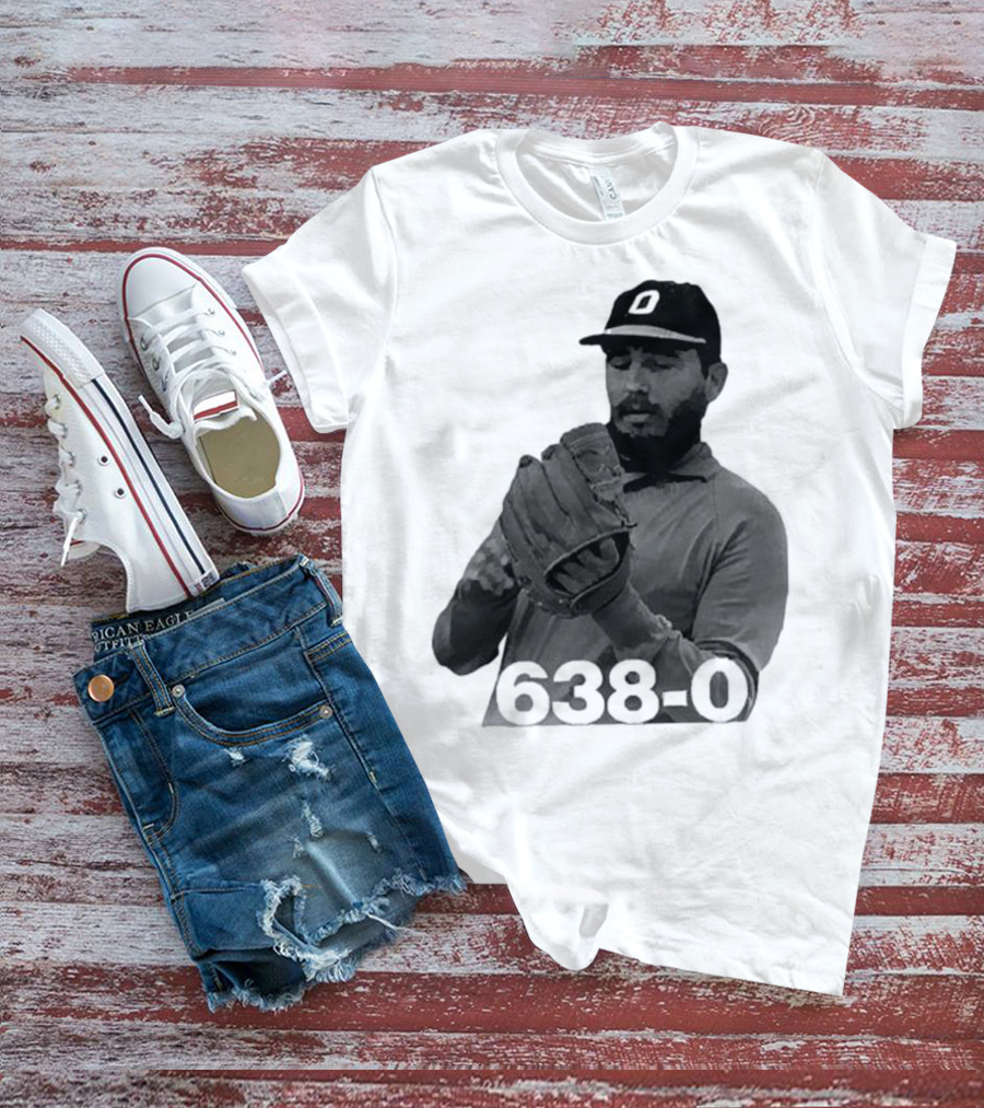 Castro 638-0 Baseball Pitcher Image With Cap Displaying 'O' T-Shirt