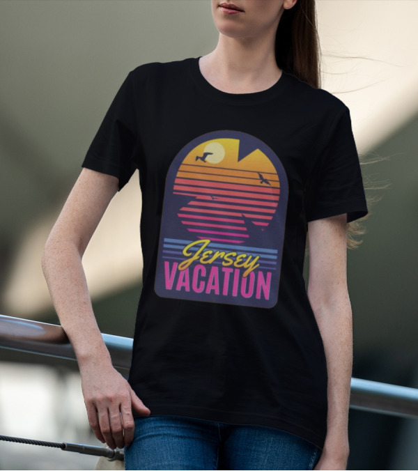 Jersey Vacation Retro Sunset Beach Scene With Birds And Stripes T-Shirt