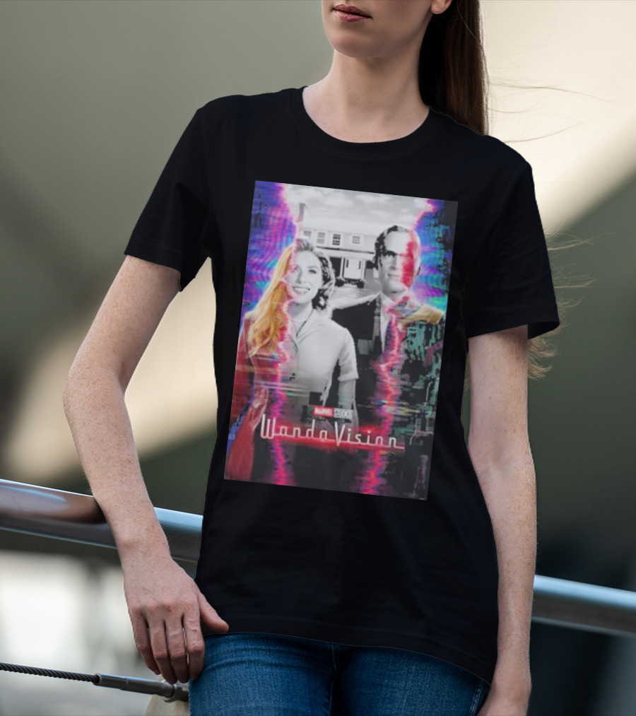 Marvel Studios WandaVision Colorful Glitch Effect Retro TV T-Shirt