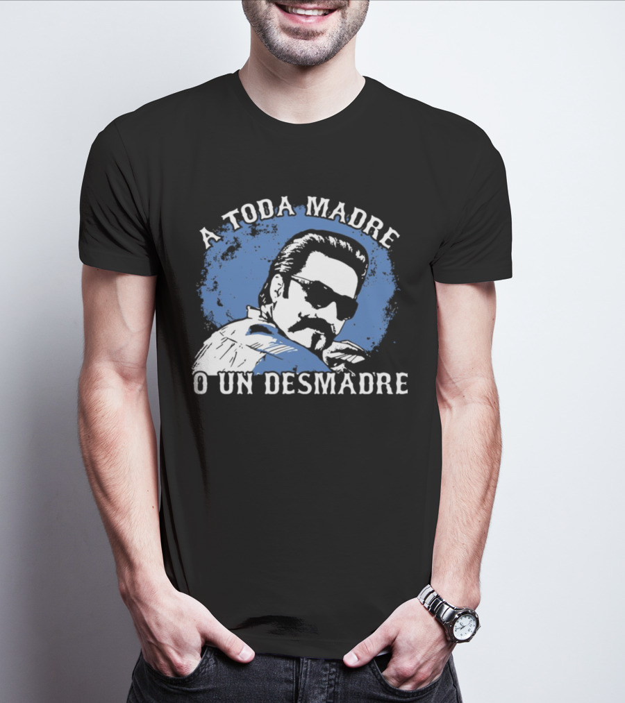 A Toda Madre O Un Desmadre Cool Mustache Sunglasses Dude Blue Circle T-Shirt