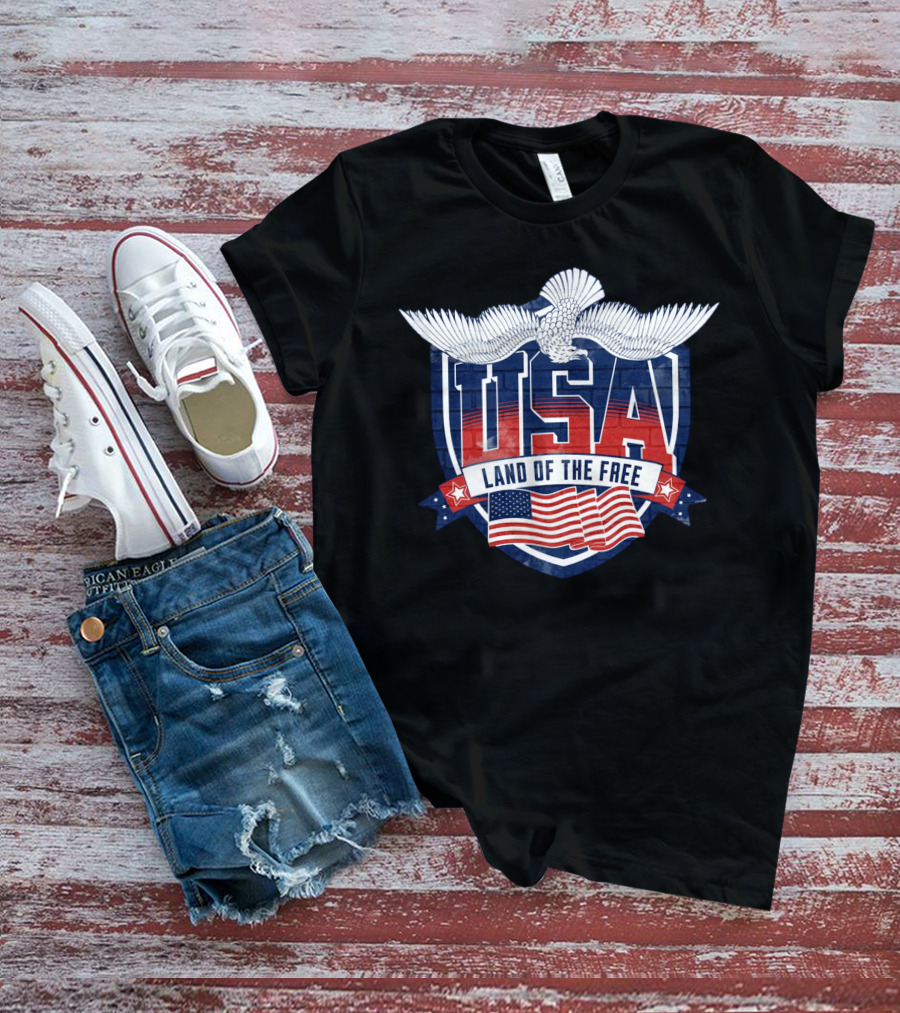 USA Land Of The Free Patriotic Eagle And Flag Emblem T-Shirt