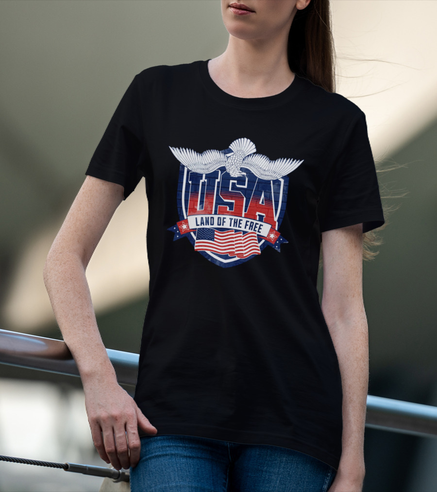 USA Land Of The Free Patriotic Eagle And Flag Emblem T-Shirt