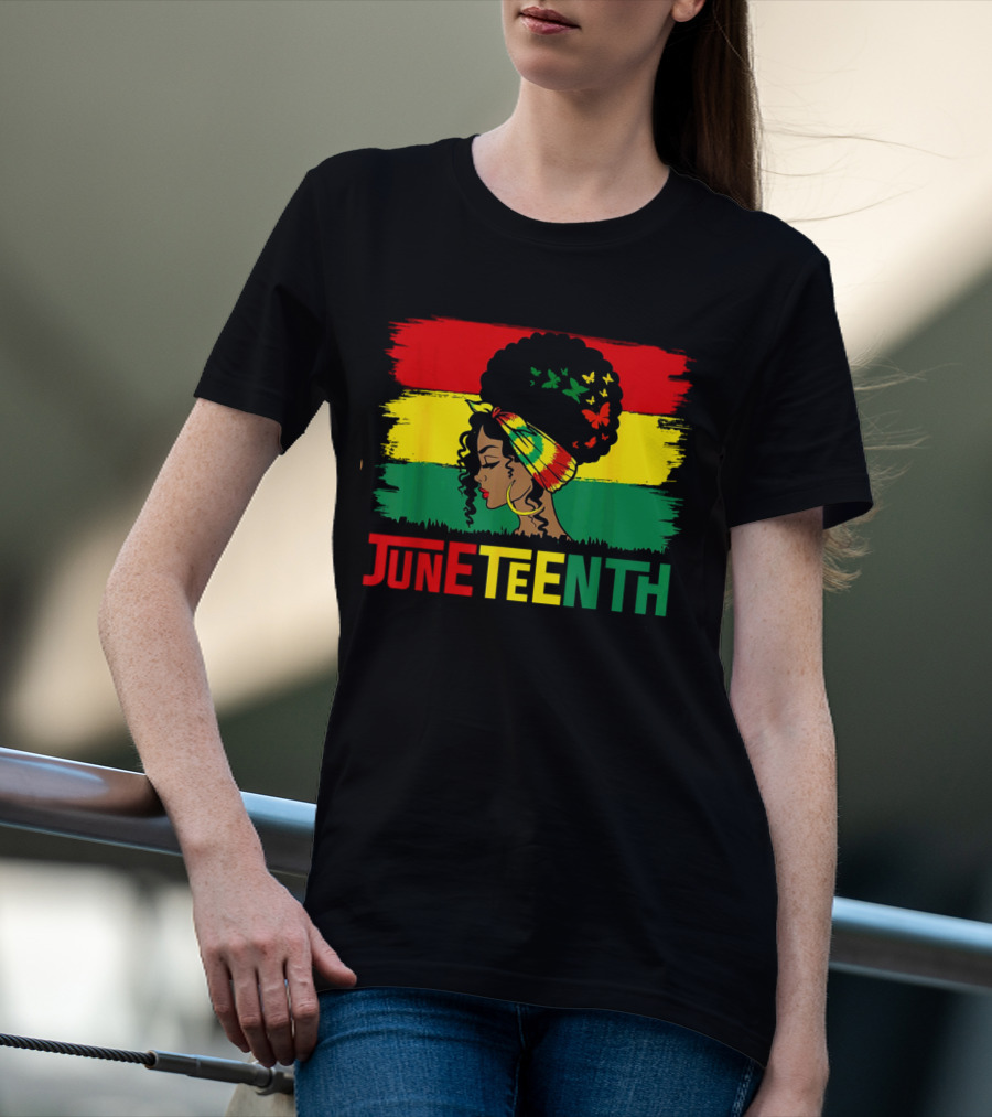 Juneteenth Remembering My Ancestors Celebrate Black Freedom Afro Woman Rasta Colors Flags T-Shirt