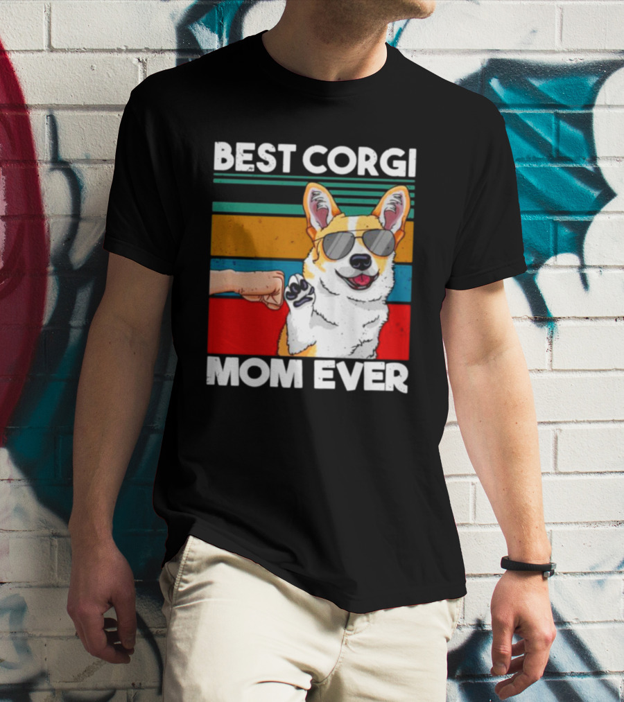 Best Corgi Mom Ever Dog Mom Fist Bump T-Shirt