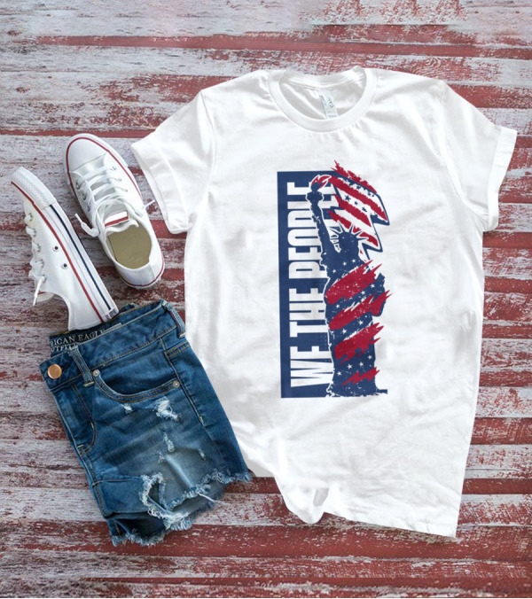 We The People Liberty Statue With Patriotic Red Stripes T-Shirt