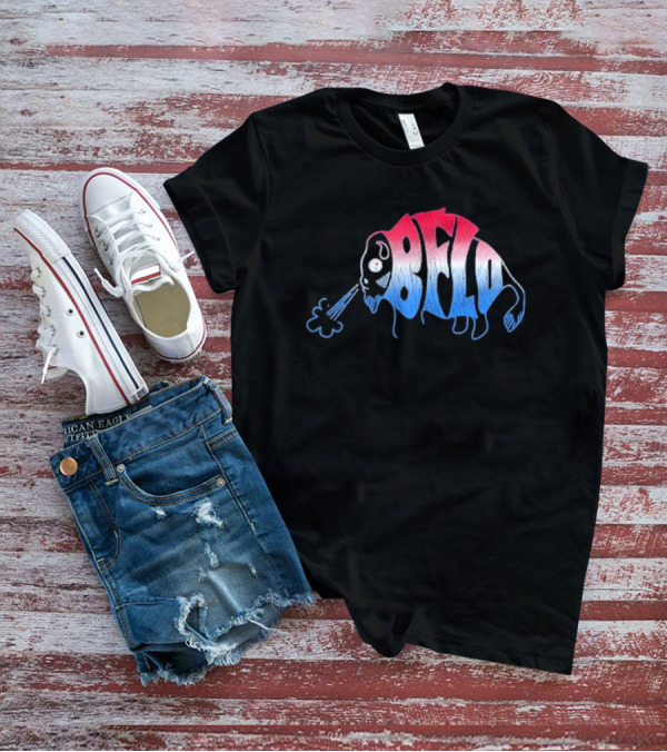 Bflo Buffalo Graphic Red Blue Gradient Buffalo T-Shirt
