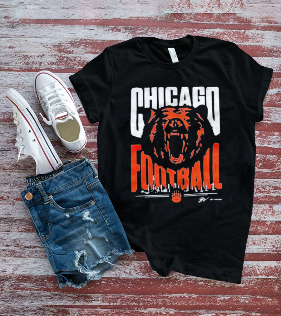 CHICAGO FOOTBALL ROAR BEAR CITY SKYLINE T-Shirt