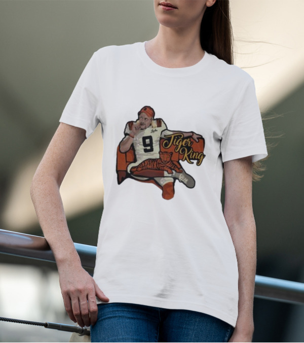 Cincinnati 9 Tiger King Football Player With Orange-Striped Tiger T-Shirt
