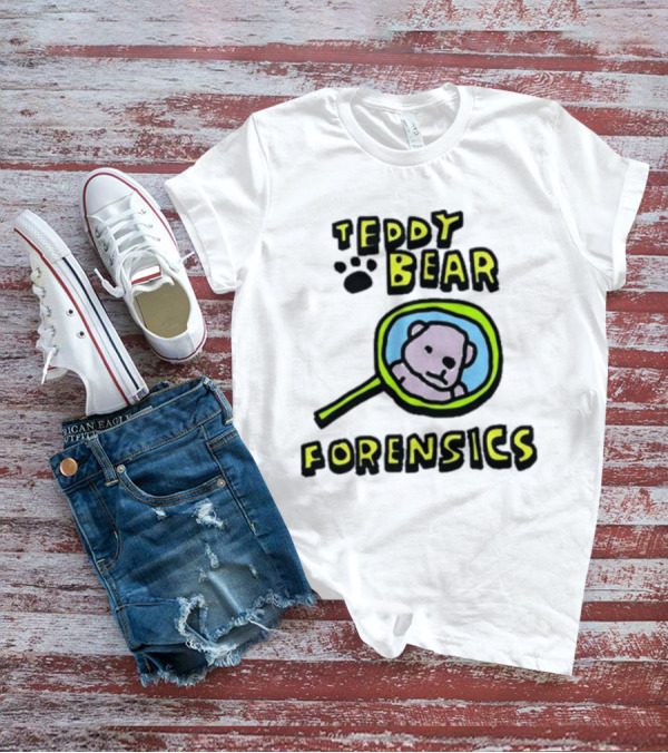 Teddy Bear Forensics Bear With Magnifying Glass T-Shirt