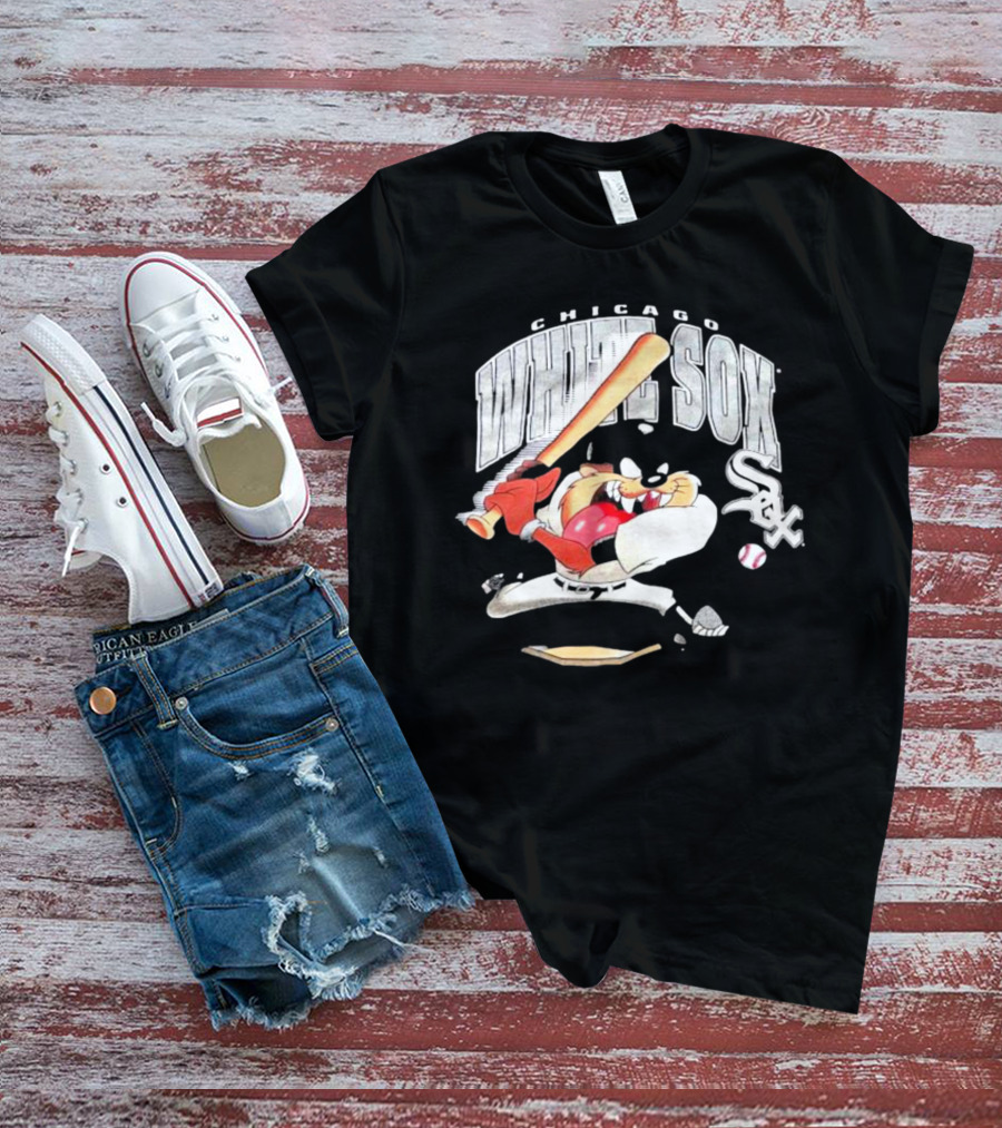 Chicago White Sox 1996 Taz Baseball Character With Bat T-Shirt