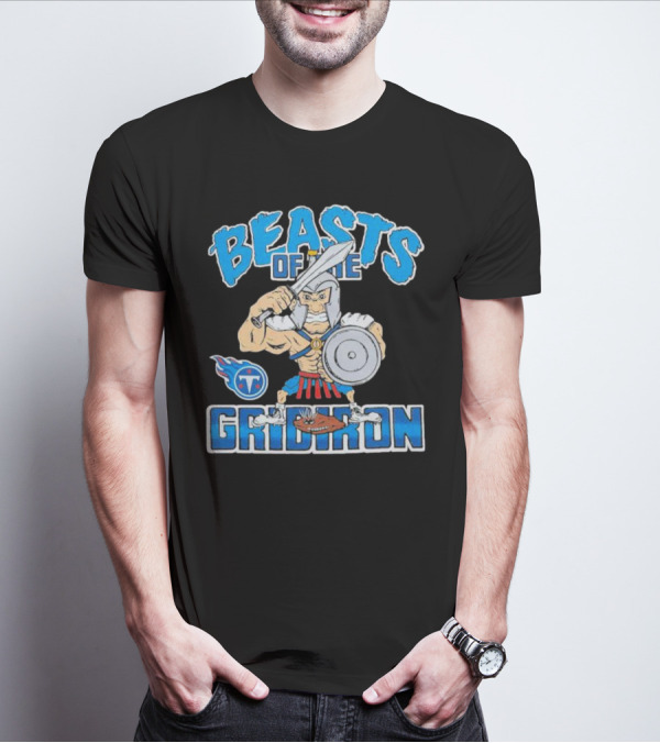 Tennessee Titans Beasts Of The Gridiron Warrior With Sword And Shield T-Shirt
