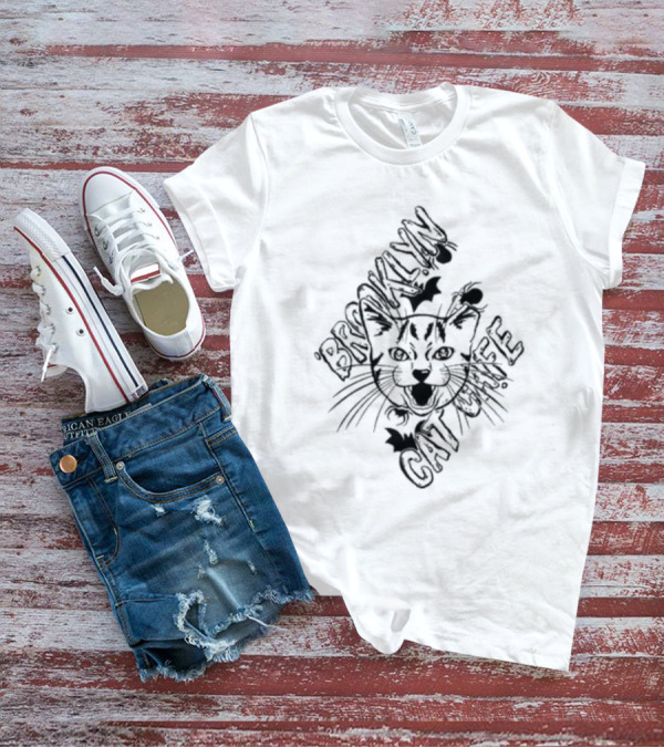 Brooklyn Cat Cafe Halloween Cat And Bat T-Shirt
