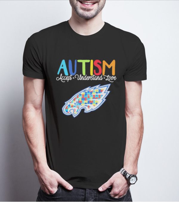Philadelphia Eagles Autism Accept Understand Love Puzzle T-Shirt