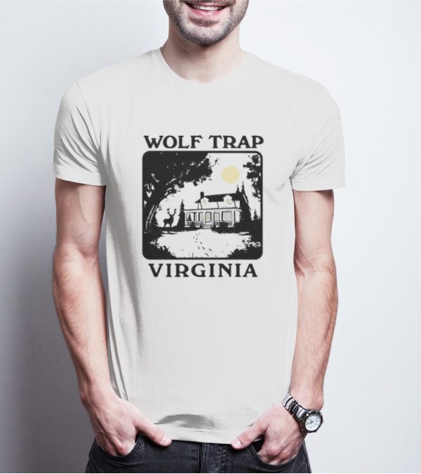 Wolf Trap Virginia Nighttime Scene Deer Moonlit House T-Shirt