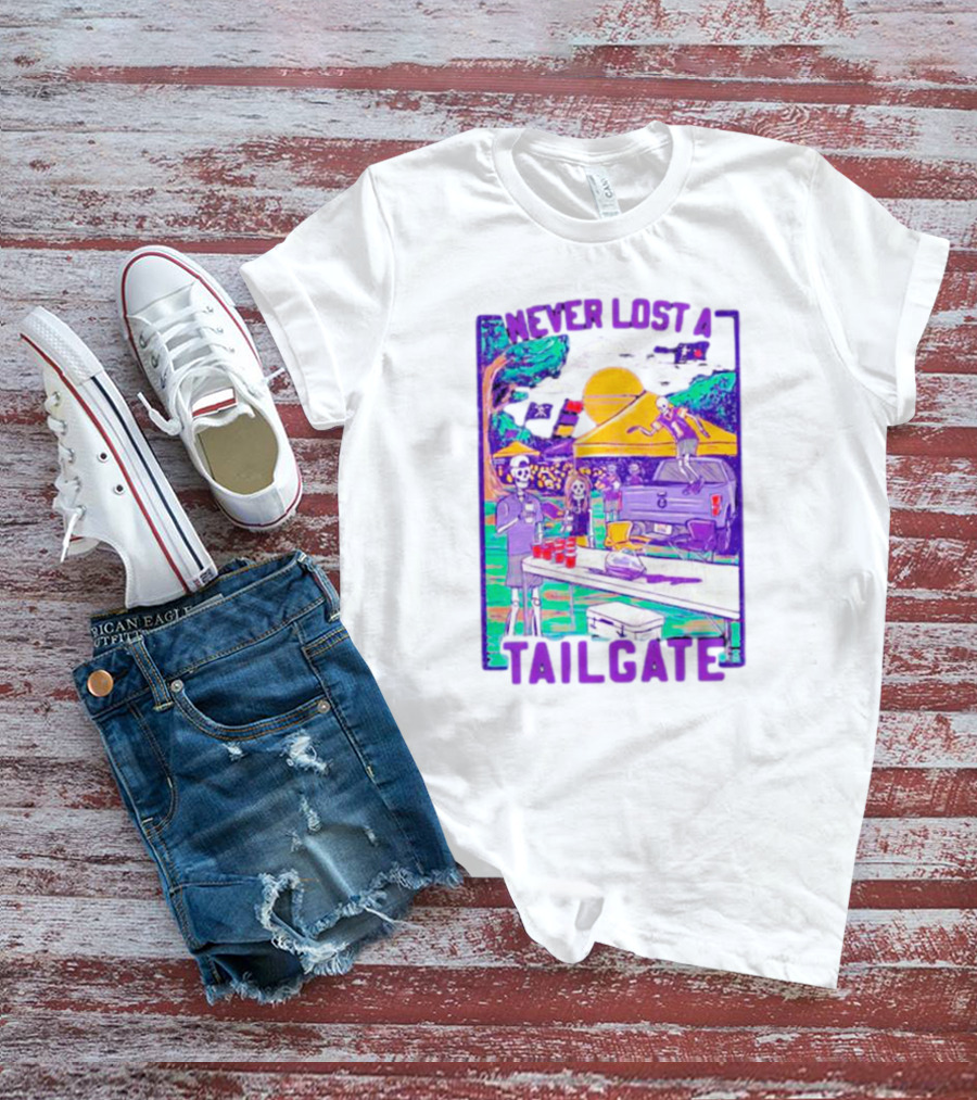 East Carolina Pirates Never Lost A Tailgate Skeleton Party Scene T-Shirt