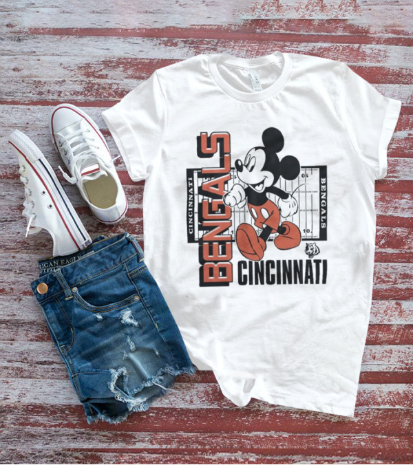 Junkfood X NFL Bengals Mickey Cincinnati Football Field Vintage T-Shirt