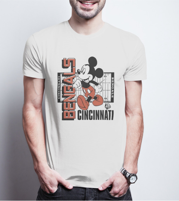 Junkfood X NFL Bengals Mickey Cincinnati Football Field Vintage T-Shirt