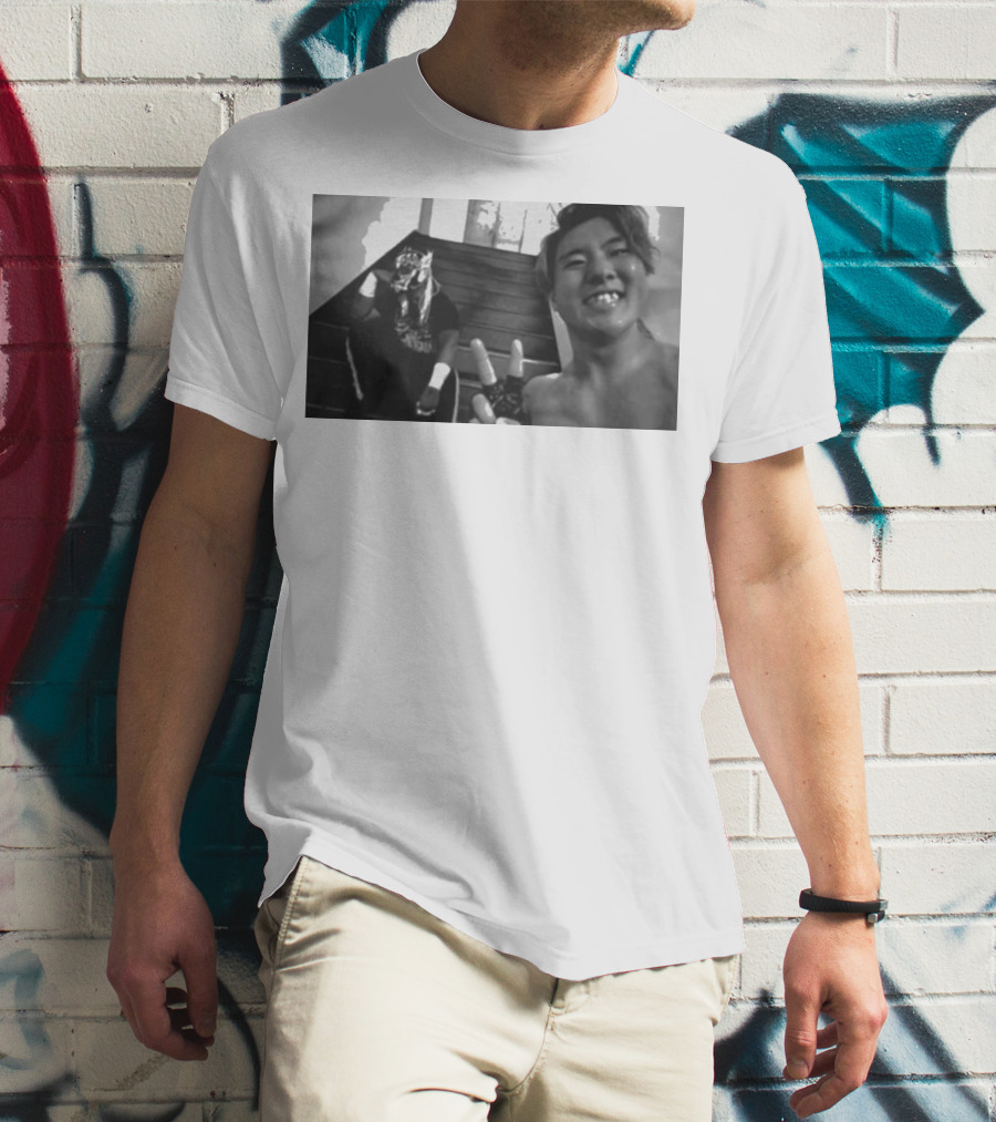 Master Wato El Desperado Peace Sign Selfie Stairs T-Shirt