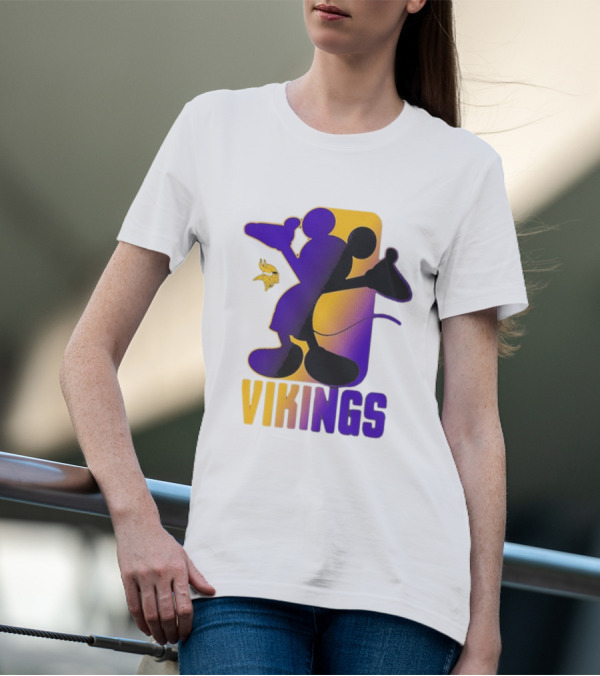 Mickey Mouse Vikings Minnesota Disney Cross Fade T-Shirt