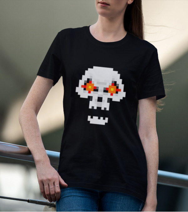 Crossing Skull Log Pixelated Gaming Skull With Red-Eyed Glare T-Shirt