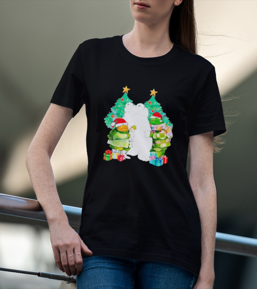 Frog And Toad Christmas Trees Presents Holiday Scene T-Shirt