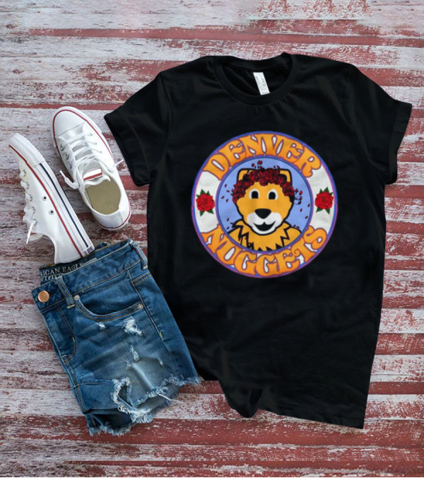 Denver Nuggets Bear Head Surrounded By Red Roses T-Shirt