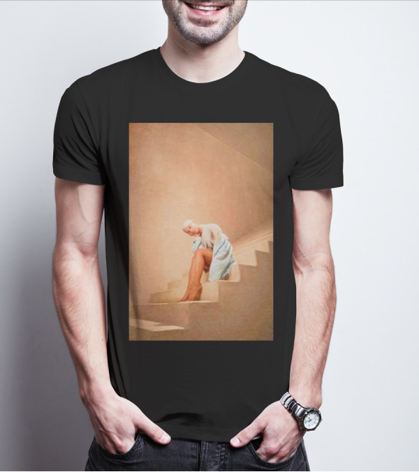 Ariana Grande Staircase Poster Style Sitting On Steps T-Shirt