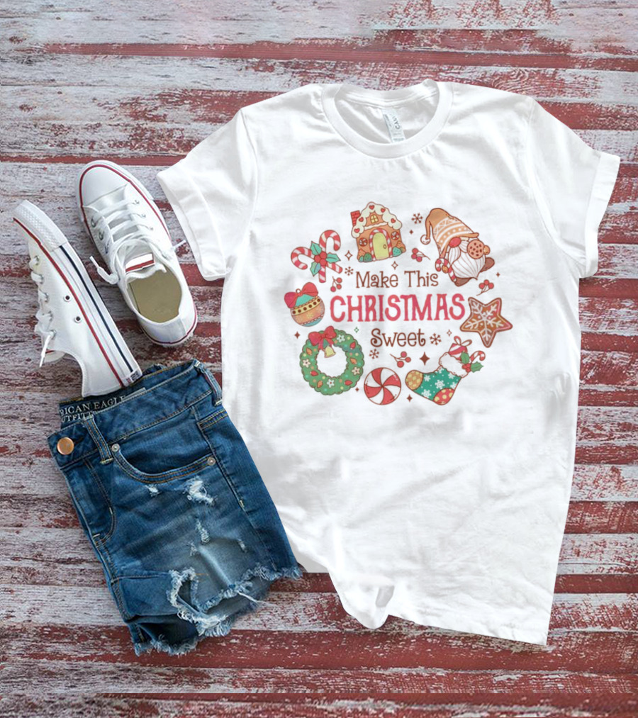 Make This Christmas Sweet Gingerbread House Candy Cane Stocking Wreath T-Shirt