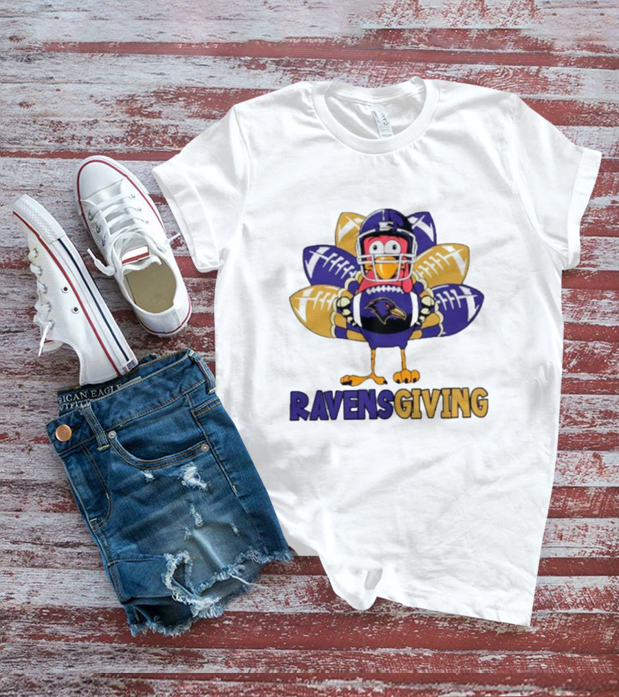 Ravensgiving Thanksgiving Baltimore Ravens Turkey Football T-Shirt