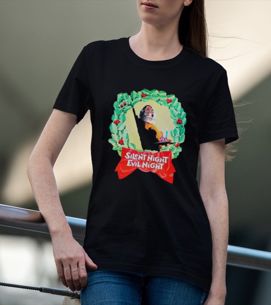 Silent Night Evil Night Christmas Wreath Horror Santa T-Shirt