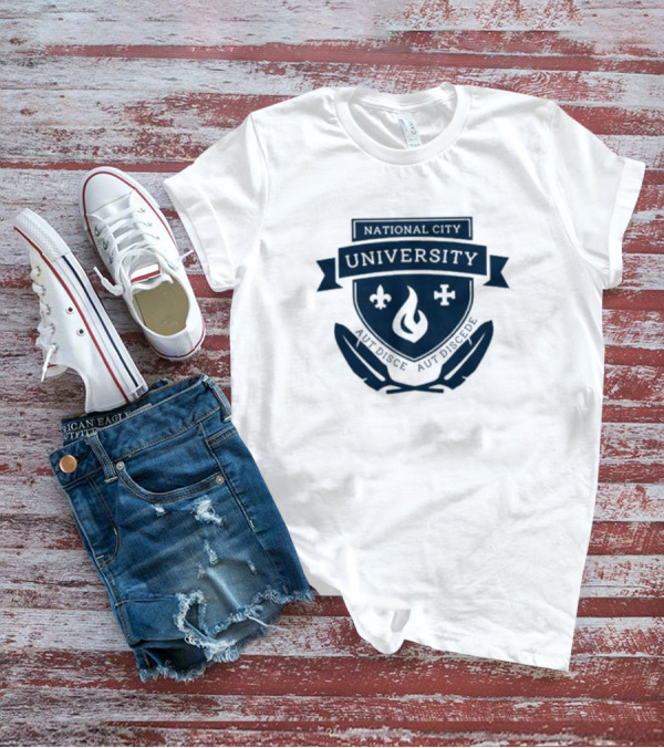 National City University Lena Luthor Aut Disce Aut Discede T-Shirt