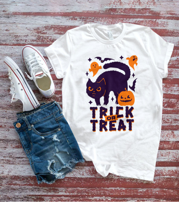 Trick Or Treat Halloween Cats Pumpkins Ghosts And Bats T-Shirt