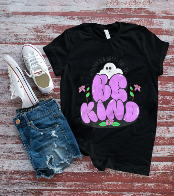 Be Kind Cute Ghost And Flowers T-Shirt