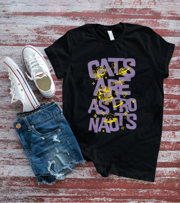 Cats Are Space Explorers With Stars And Planets T-Shirt