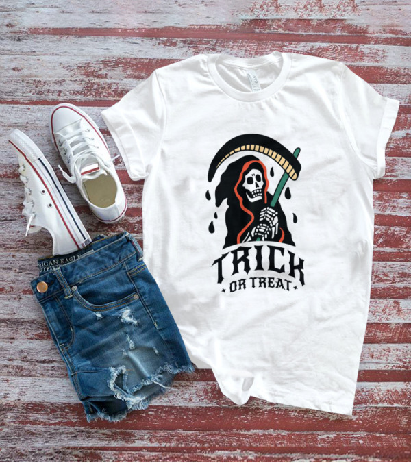 Trick Or Treat Grim Reaper Skeleton With Scythe Halloween T-Shirt