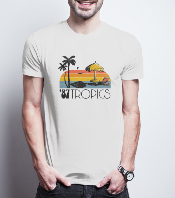 '87 Tropics Sunset Palm Beach Umbrella Scene T-Shirt