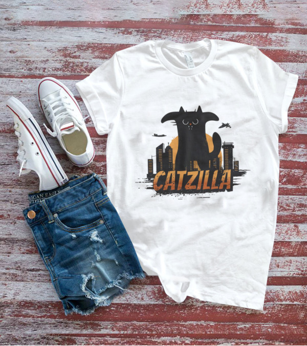 Catzilla Funny Comic Animal Skyline Monster T-Shirt