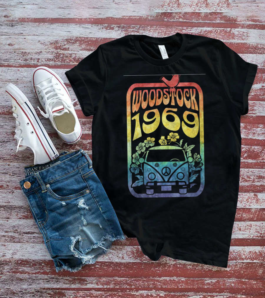 Woodstock 1969 Colorful Campervan Peace Symbol With Flowers T-Shirt