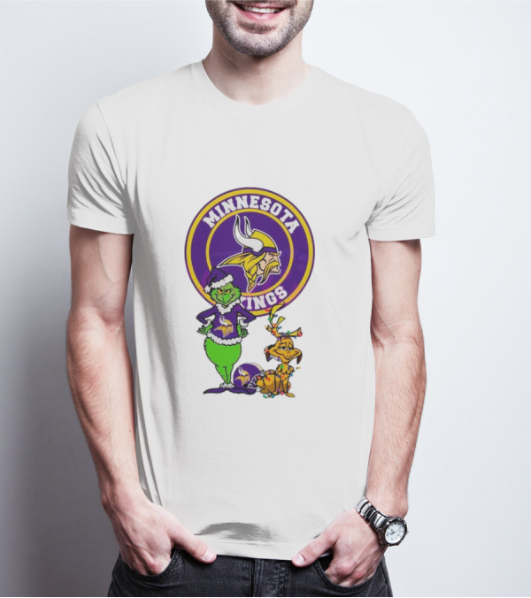Grinch And Max Minnesota Vikings Christmas Fan Collaboration T-Shirt