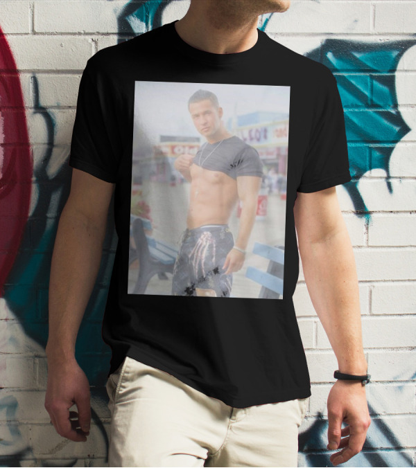 Jersey Shore Mike Sorrentino Style Boardwalk Photo T-Shirt